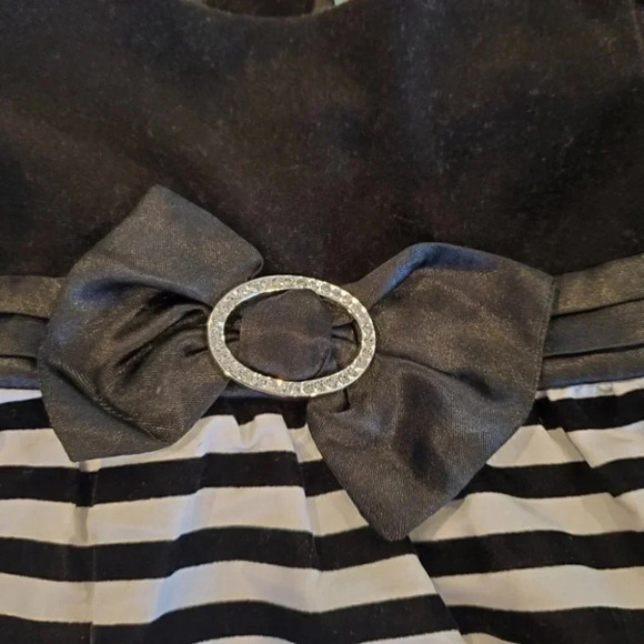 24m, Sol La Vita- Black and White Velvet Stripe Baby Dress - Picture 3 of 9